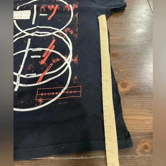 Twenty One Pilots Tour Concert T-Shirt - Picture 4 of 5